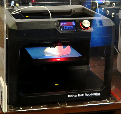 MakerBot Made Possible by Alumnus